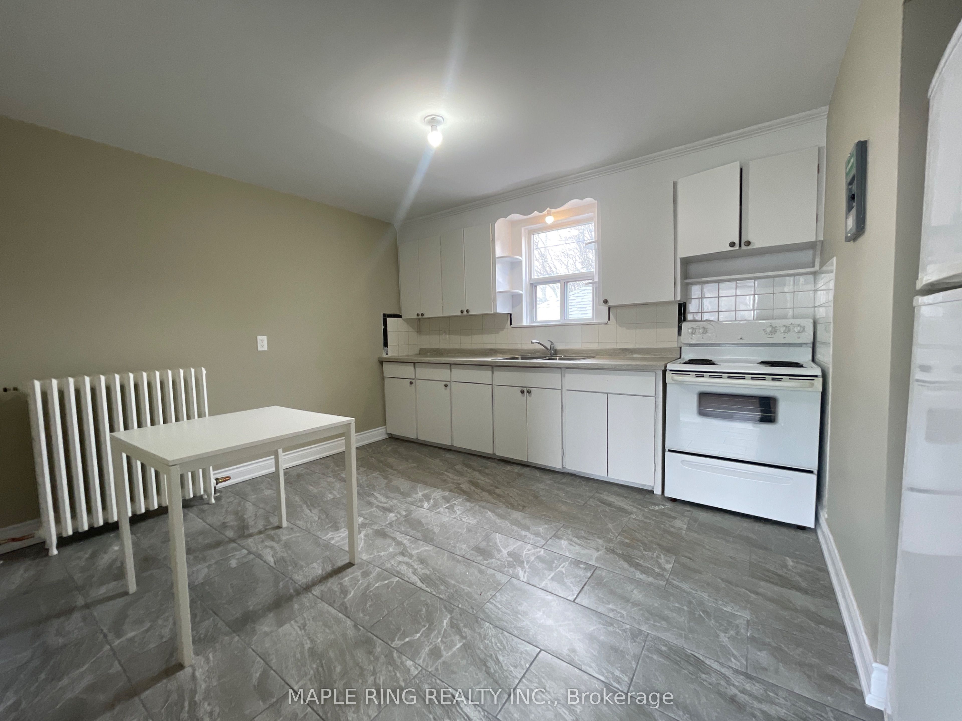 Additional image 3 of 7-12 Dwight Avenue, Toronto, ON, M8V 1X2