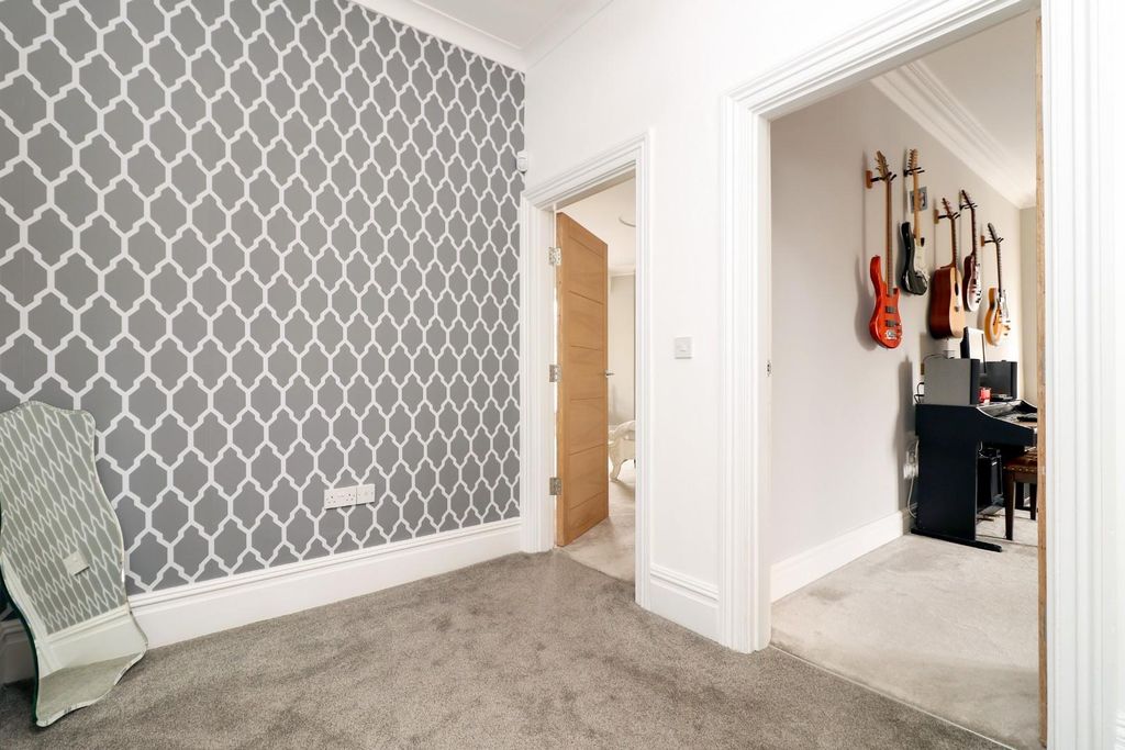 Additional image 23 of 5 bed semi-detached house for salePlymouth Road, Penarth CF64