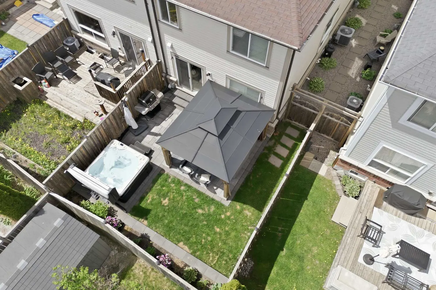 Additional image 19 of 1640 Grandview Street 15