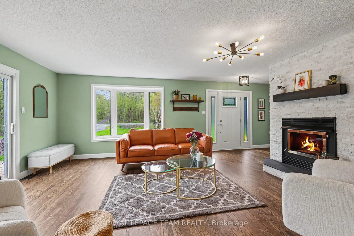 8471 Marionville Road photo 4