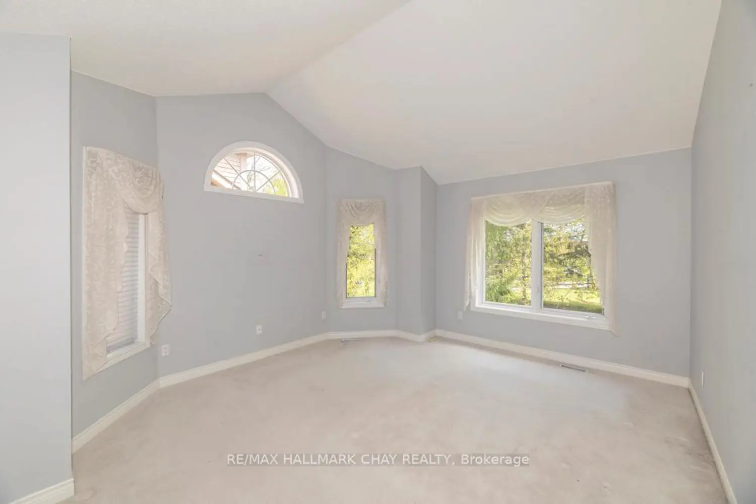 Additional image 8 of 65 Sunset Boulevard