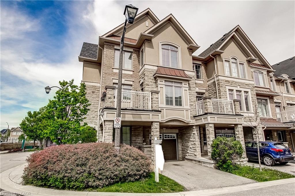 35-2435 Greenwich Drive, Oakville, ON, L6M 0S4