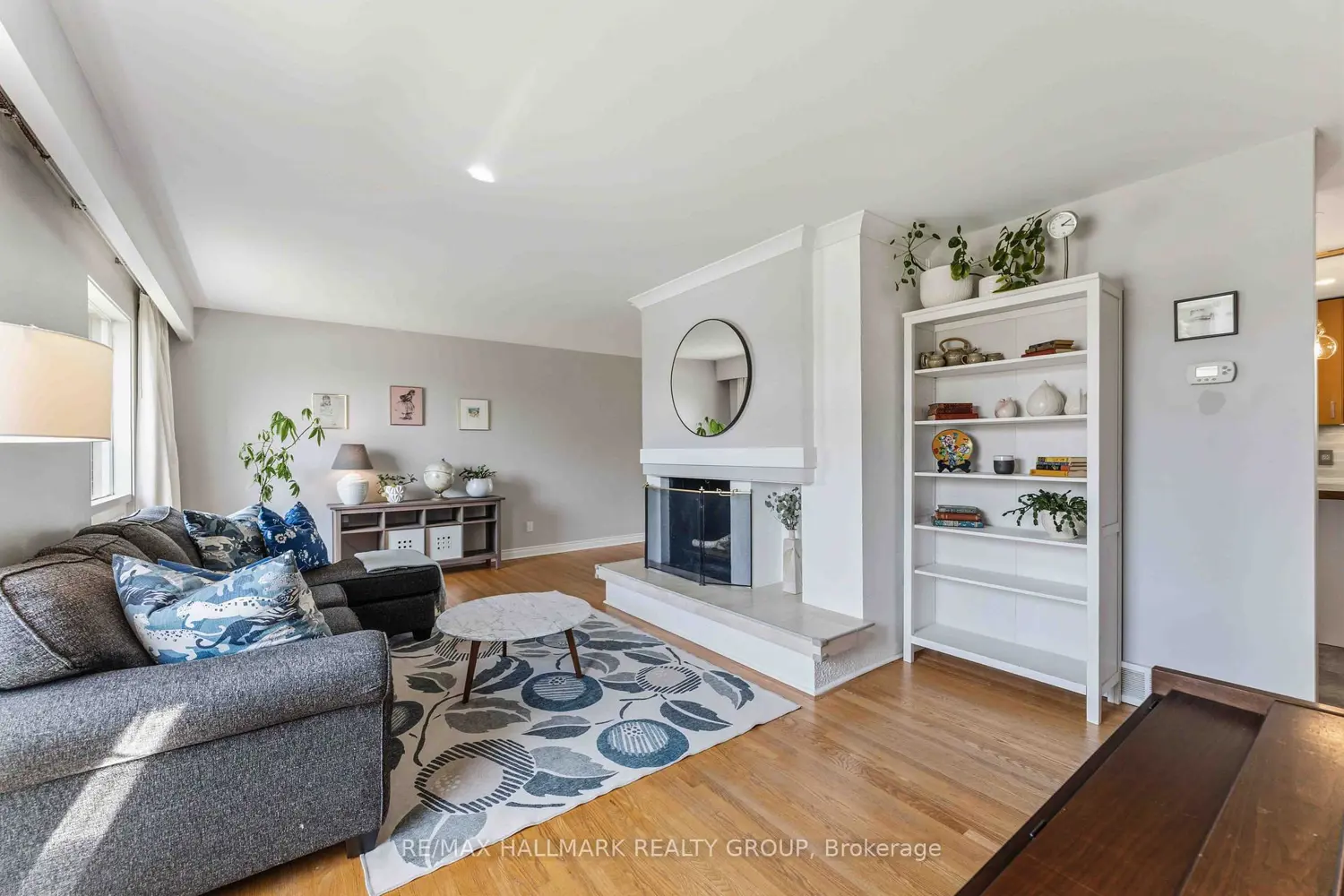 1119 Cameo Drive photo 4