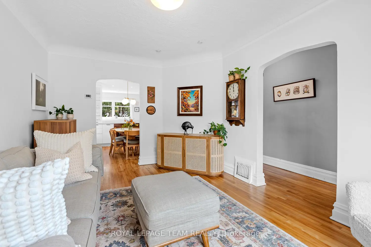 Additional image 4 of 135 Clarendon Avenue
