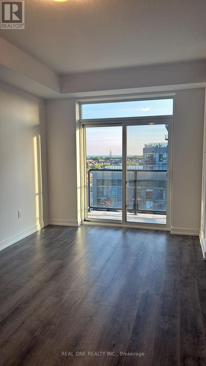 614 - 470 DUNDAS STREET E