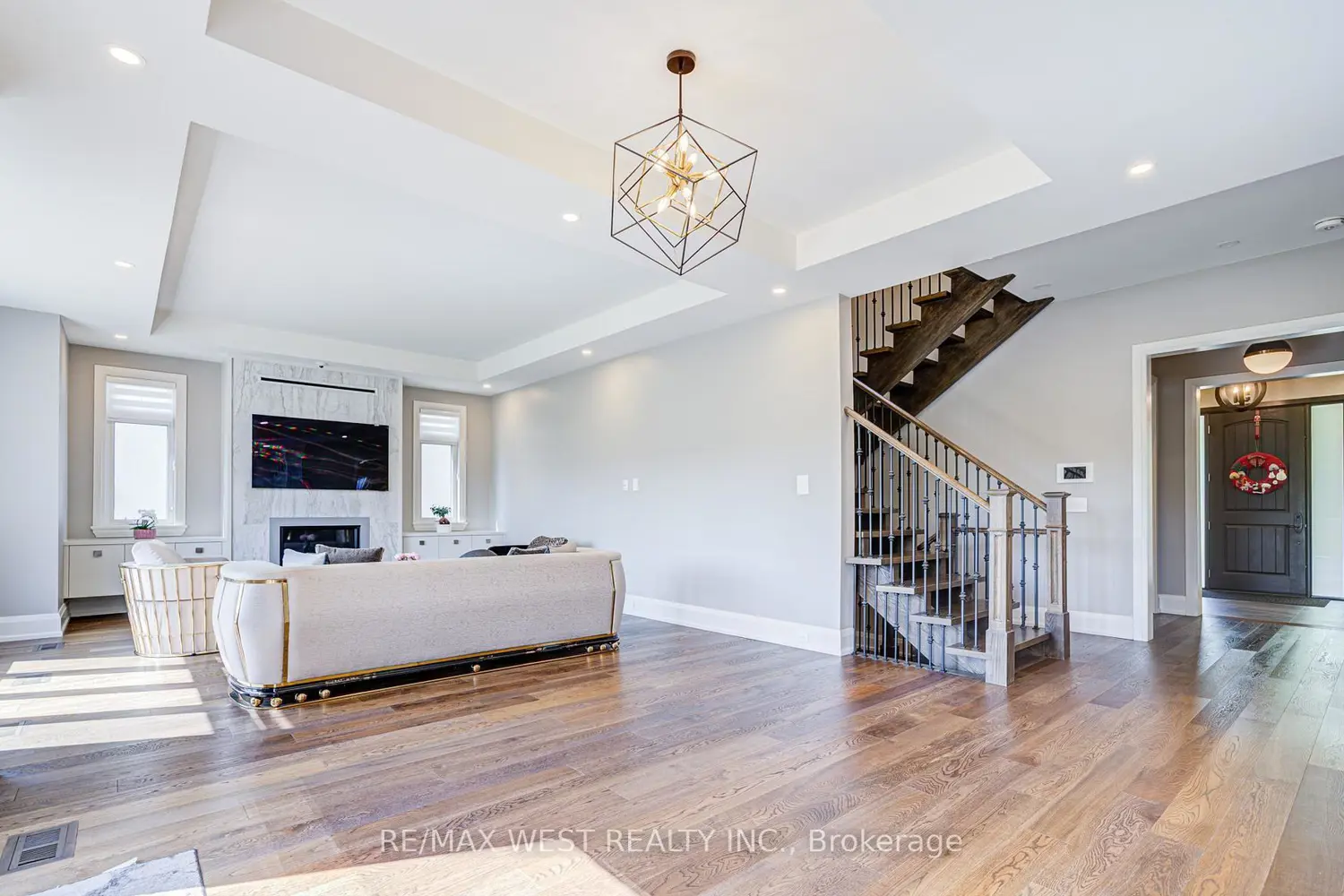 Additional image 6 of 2194 Haygate Crescent