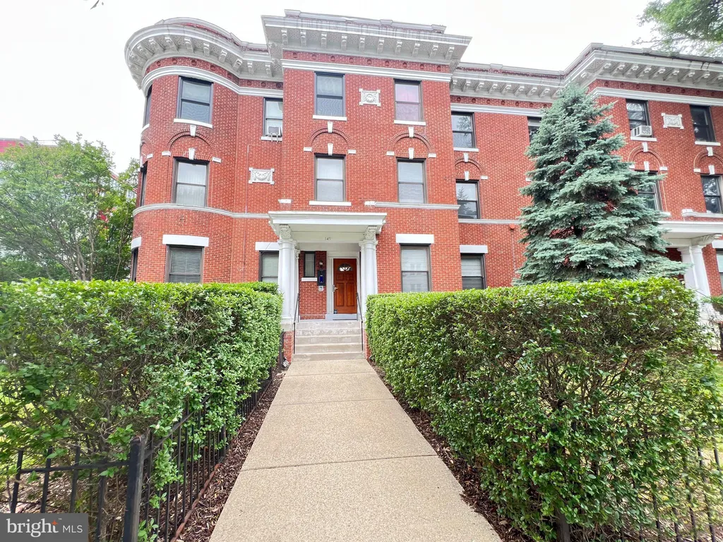 Additional image 15 of 149 R Street NE Unit 1, Washington, DC 20002