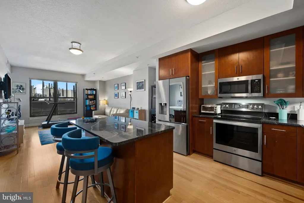 Additional image 35 of 910 M Street NW Unit 1006, Washington, DC 20001