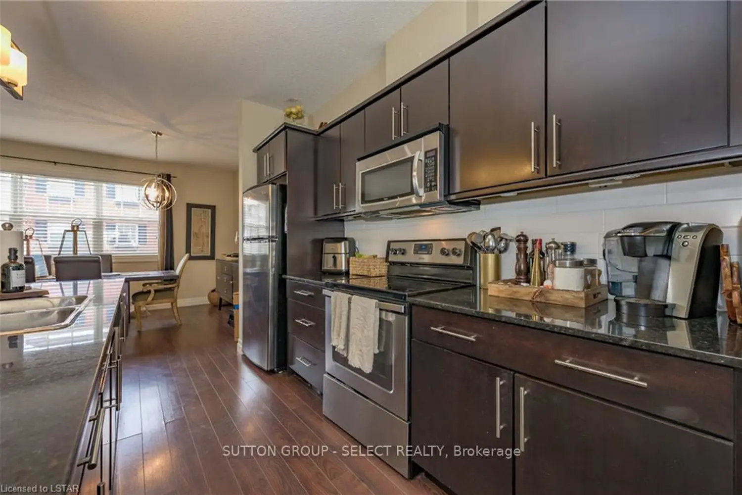 Additional image 8 of 1850 Beaverbrook Avenue 3