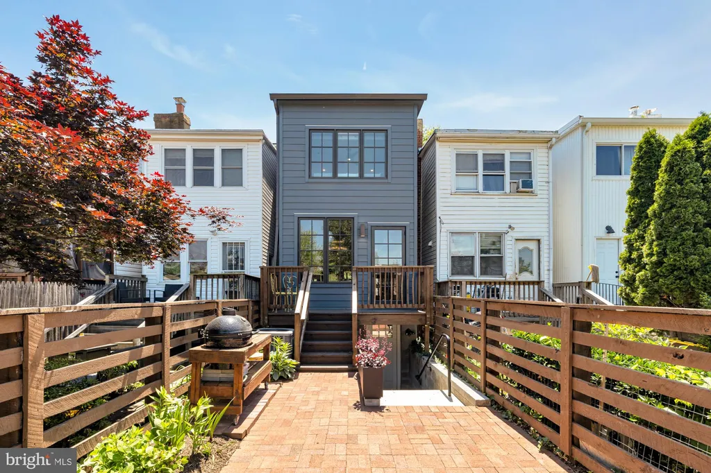 Additional image 42 of 908 Girard Street NE, Washington, DC 20017