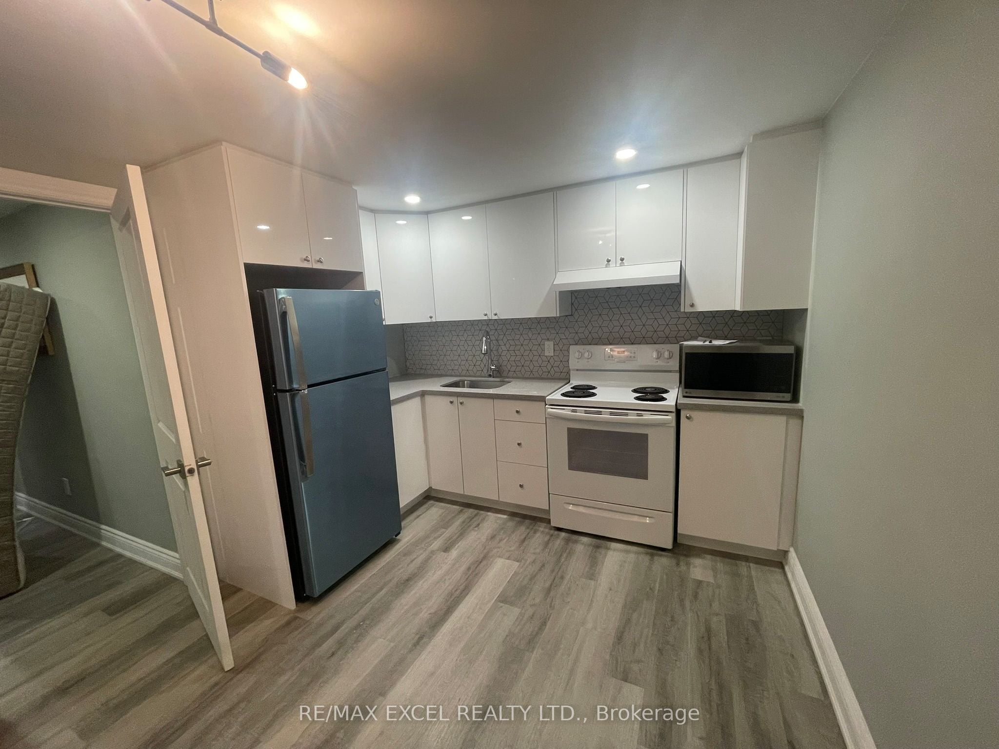 Basement-29 Ruscoe Crescent, Toronto, ON, M9P 1P2 photo 5
