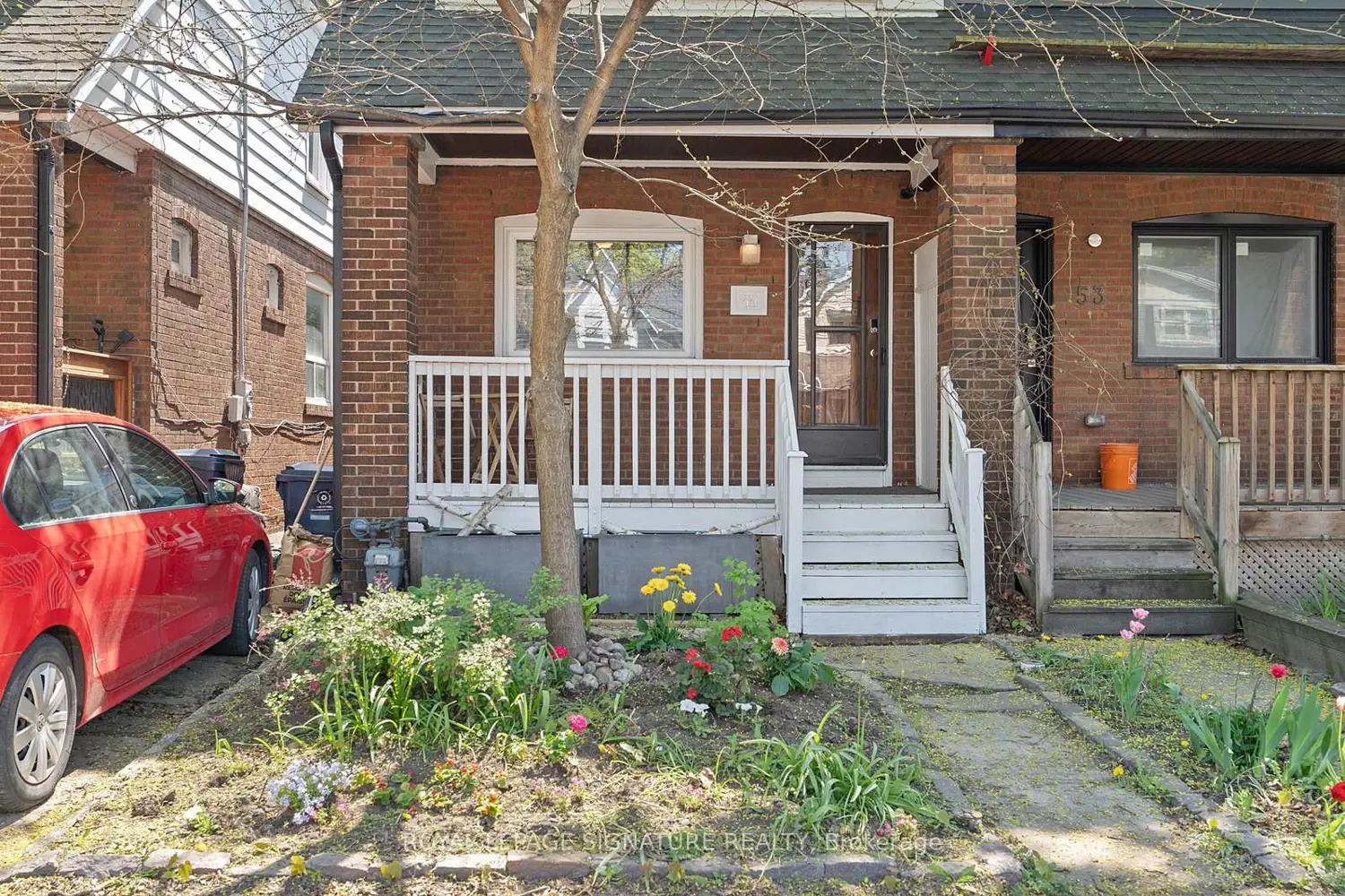55 Kingston Road photo 2