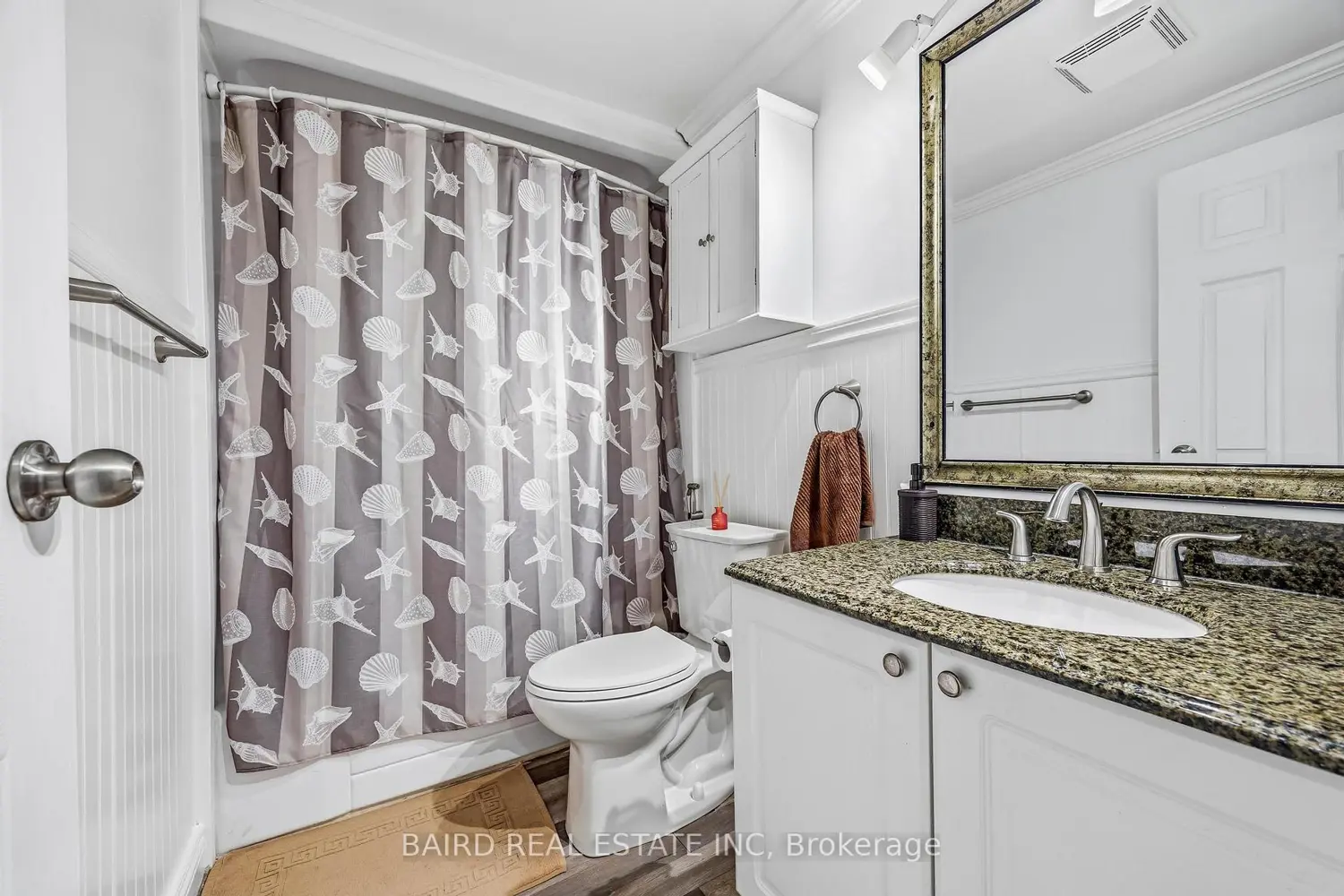 Additional image 9 of 1331 Mary Street 6
