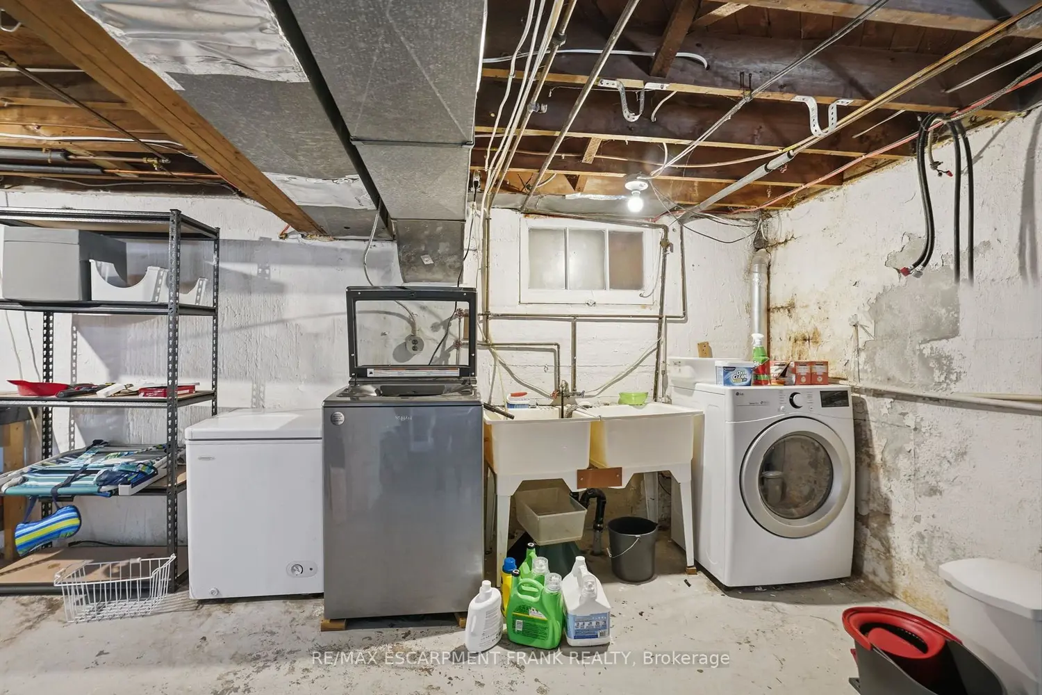 Additional image 16 of 215 Wexford Avenue