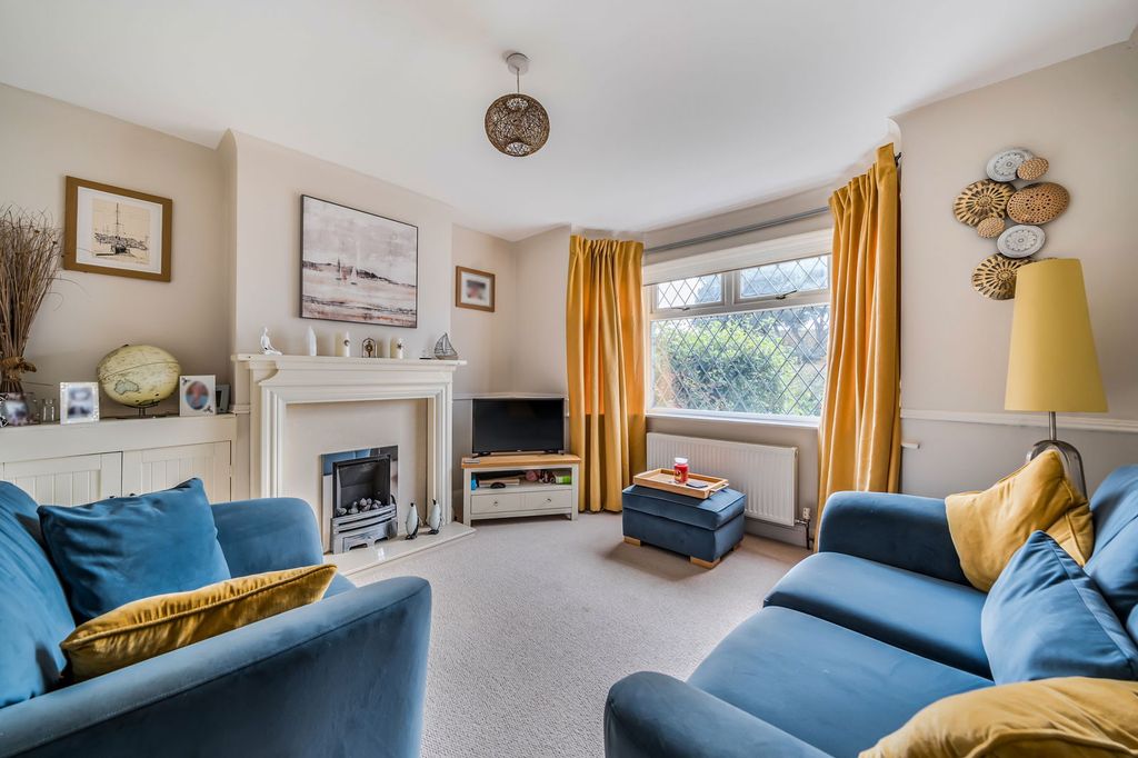 Additional image 5 of 3 bed semi-detached house for saleMonkton Road, Minster, Ramsgate CT12