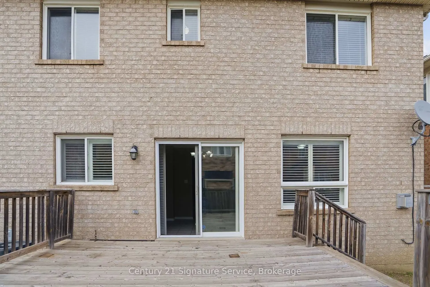 Additional image 17 of 4 Cloverlawn Street