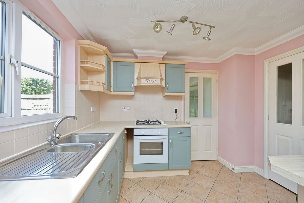 Additional image 7 of 5 bed detached house for salePym Close, Norwich NR7