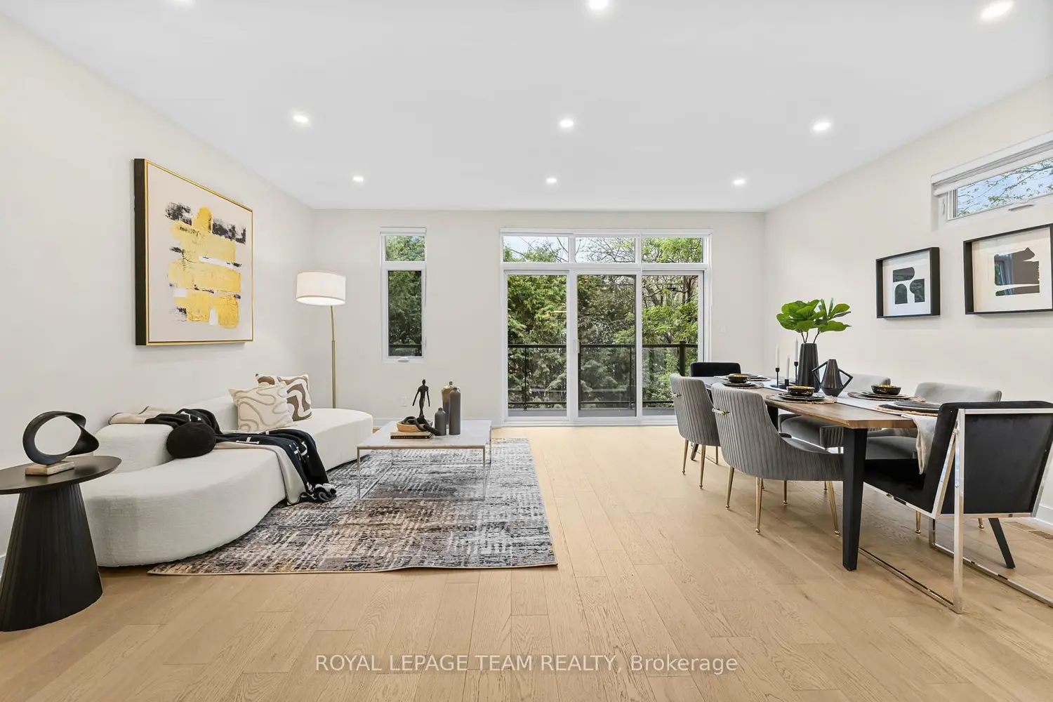 Additional image 7 of 498 Wentworth Avenue