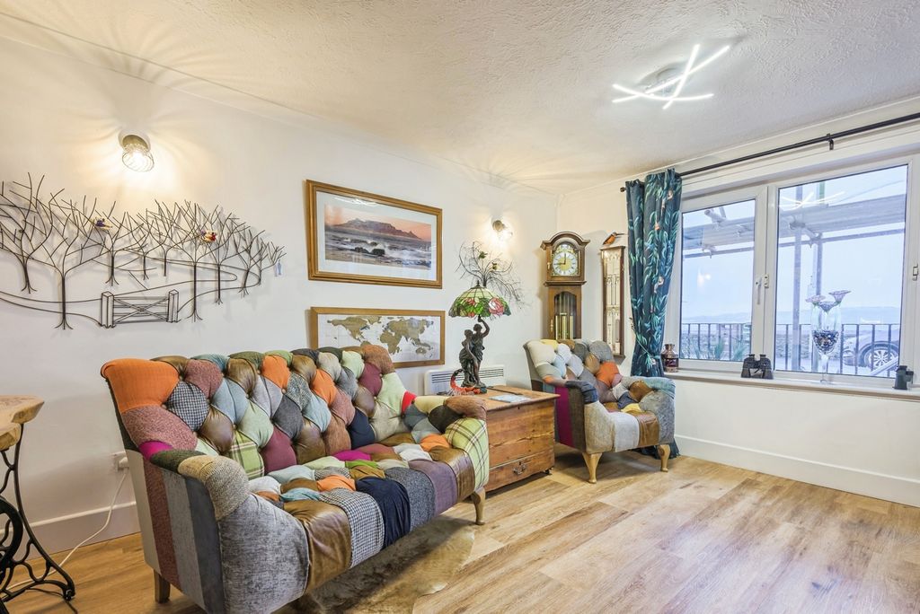 Additional image 5 of 2 bed flat for saleGrand Parade, Plymouth, Devon PL1