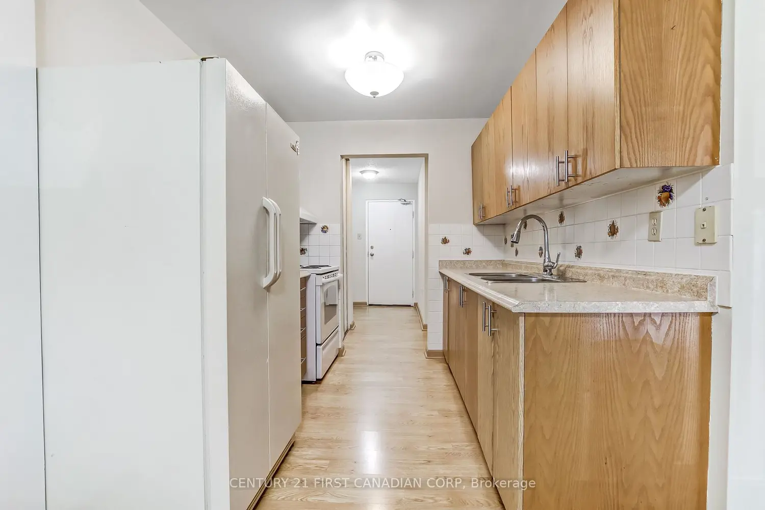 Additional image 9 of 986 Huron Street 204
