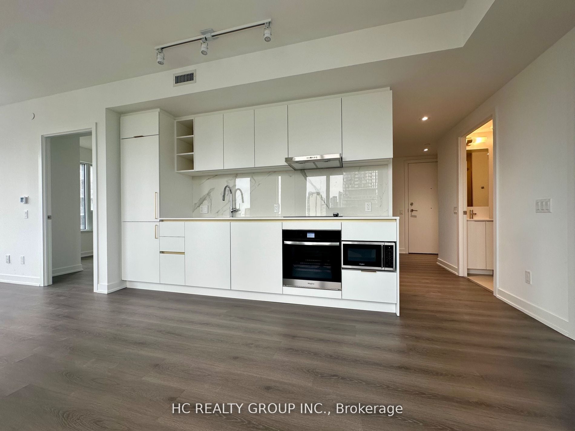 Additional image 6 of 2012-8 Wellesley Street W, Toronto, ON, M4Y 0J5