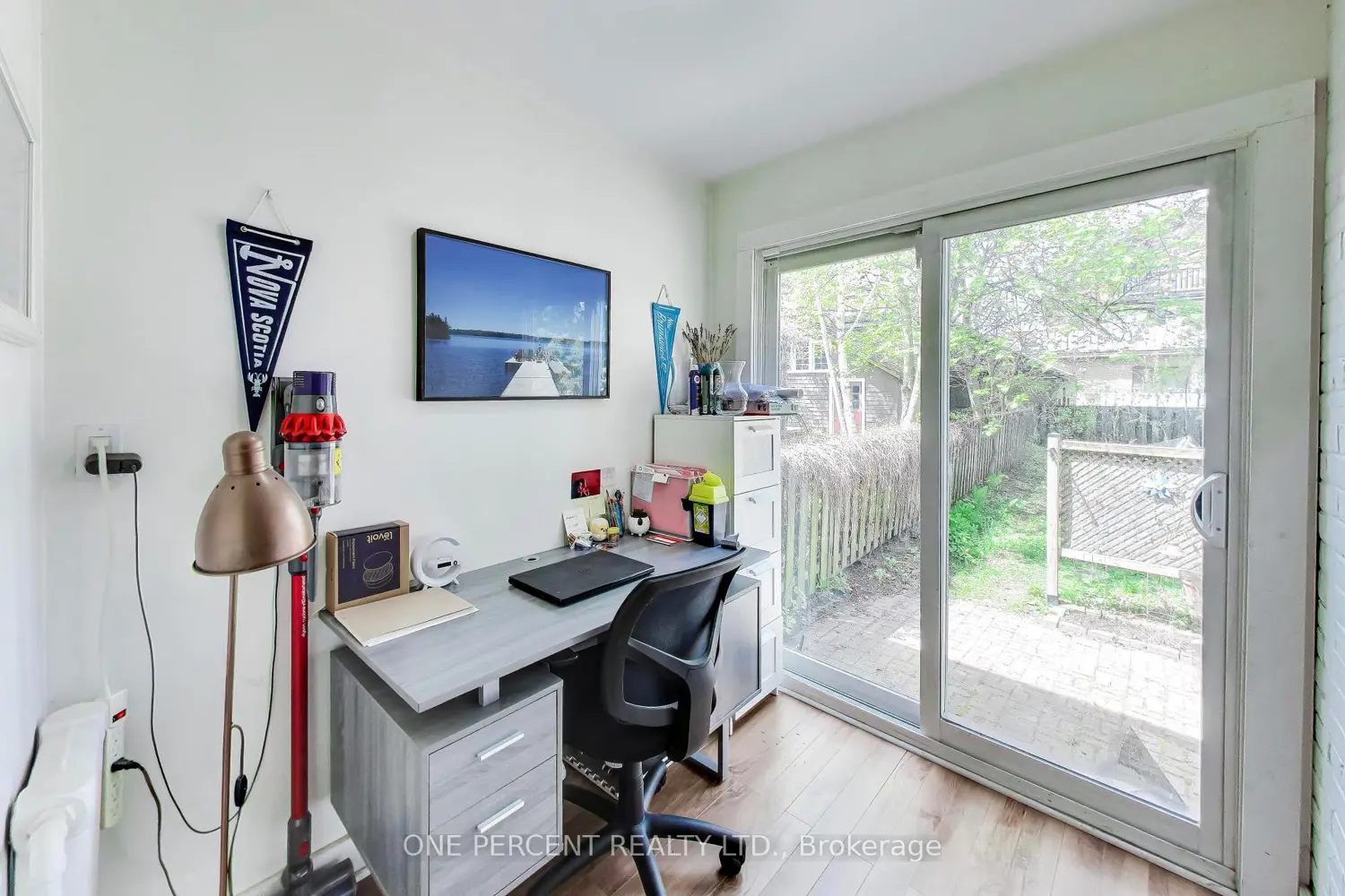 252 Wright Avenue photo 5