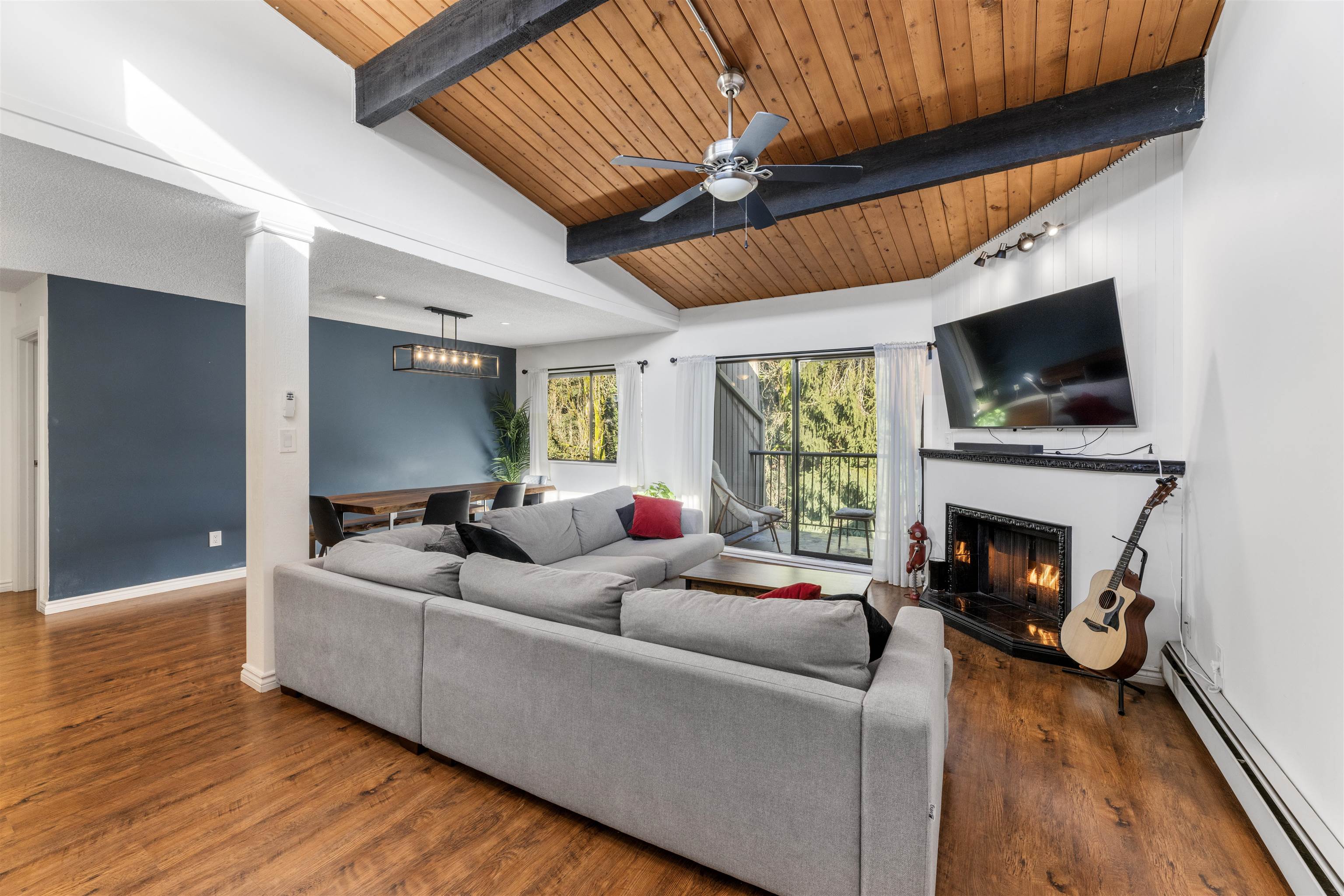 Additional image 3 of 327-9101 Horne Street, Burnaby, BC, V3N 4M3