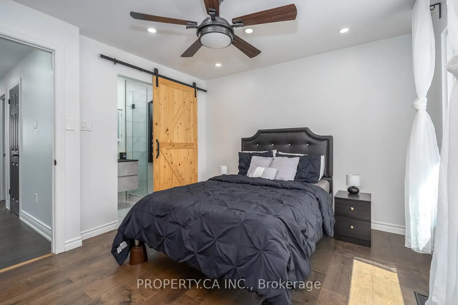 Additional image 11 of 2779 Gananoque Drive 49
