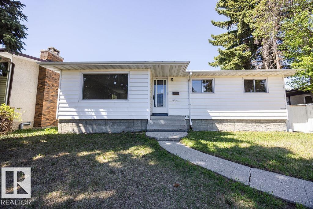 Additional image 2 of 8714 164 Street NW, Edmonton, AB, T5R2R1