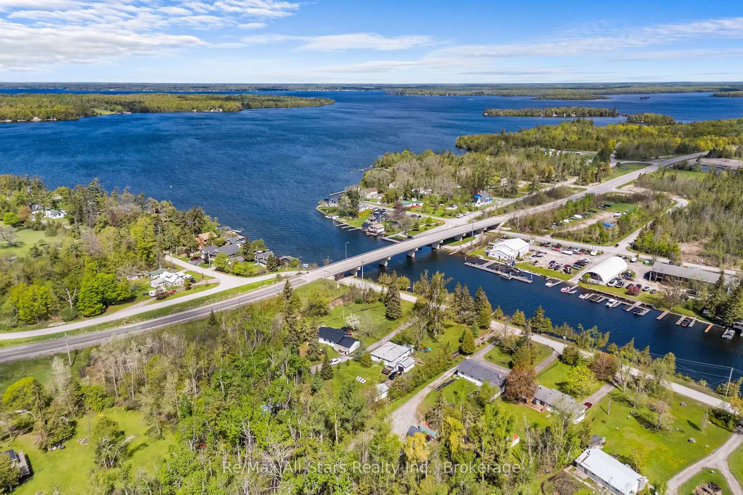 Additional image 16 of 44 Trent Canal Road