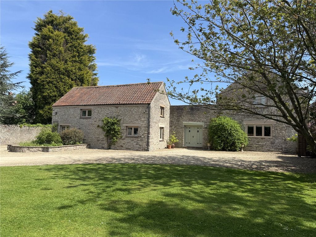 5 bed detached house for saleGaunts Earthcott, Almondsbury, South Gloucestershire BS32