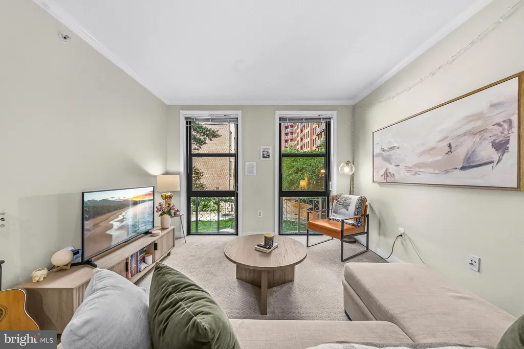 631 D Street NW Unit 336, Washington, DC 20004 photo 3