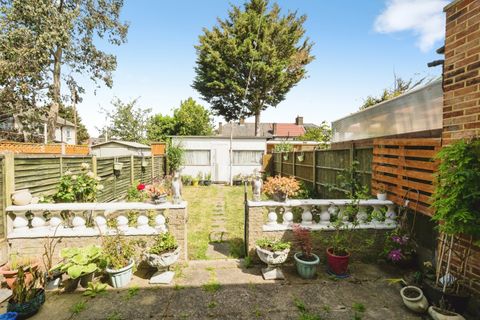 Woodward Road, Dagenham, Essex RM9