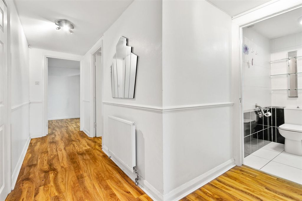 Additional image 9 of 2 bed flat for saleWindsor Crescent, Clydebank G81