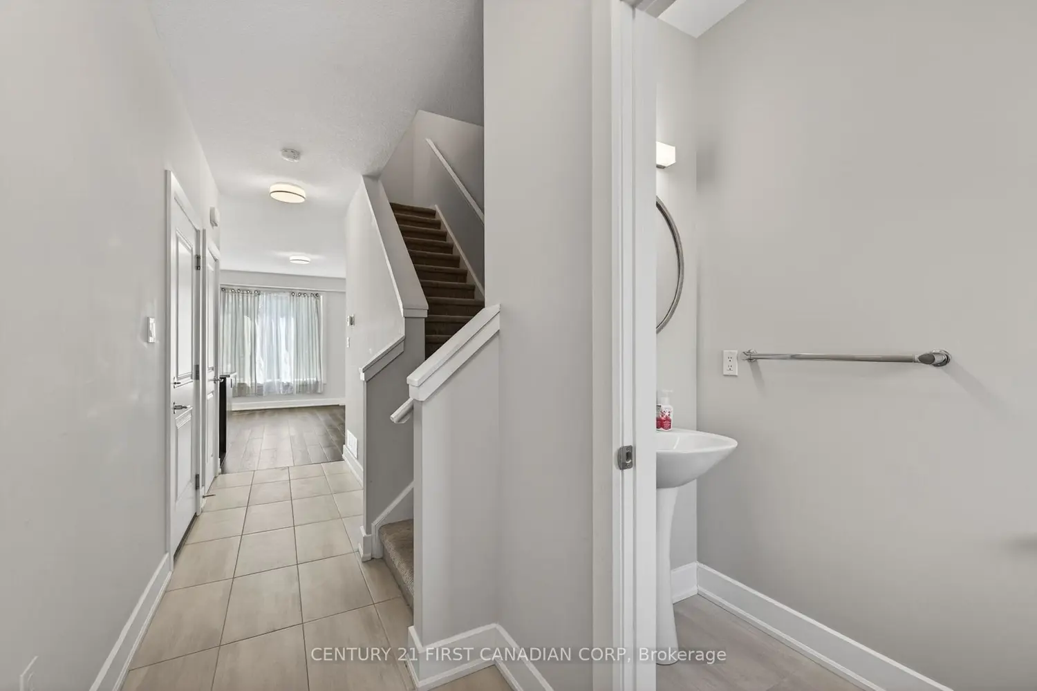 601 Lions Park Drive 84 photo 3