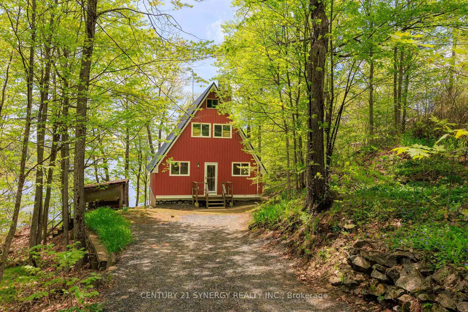 281 Pine Shores Lane