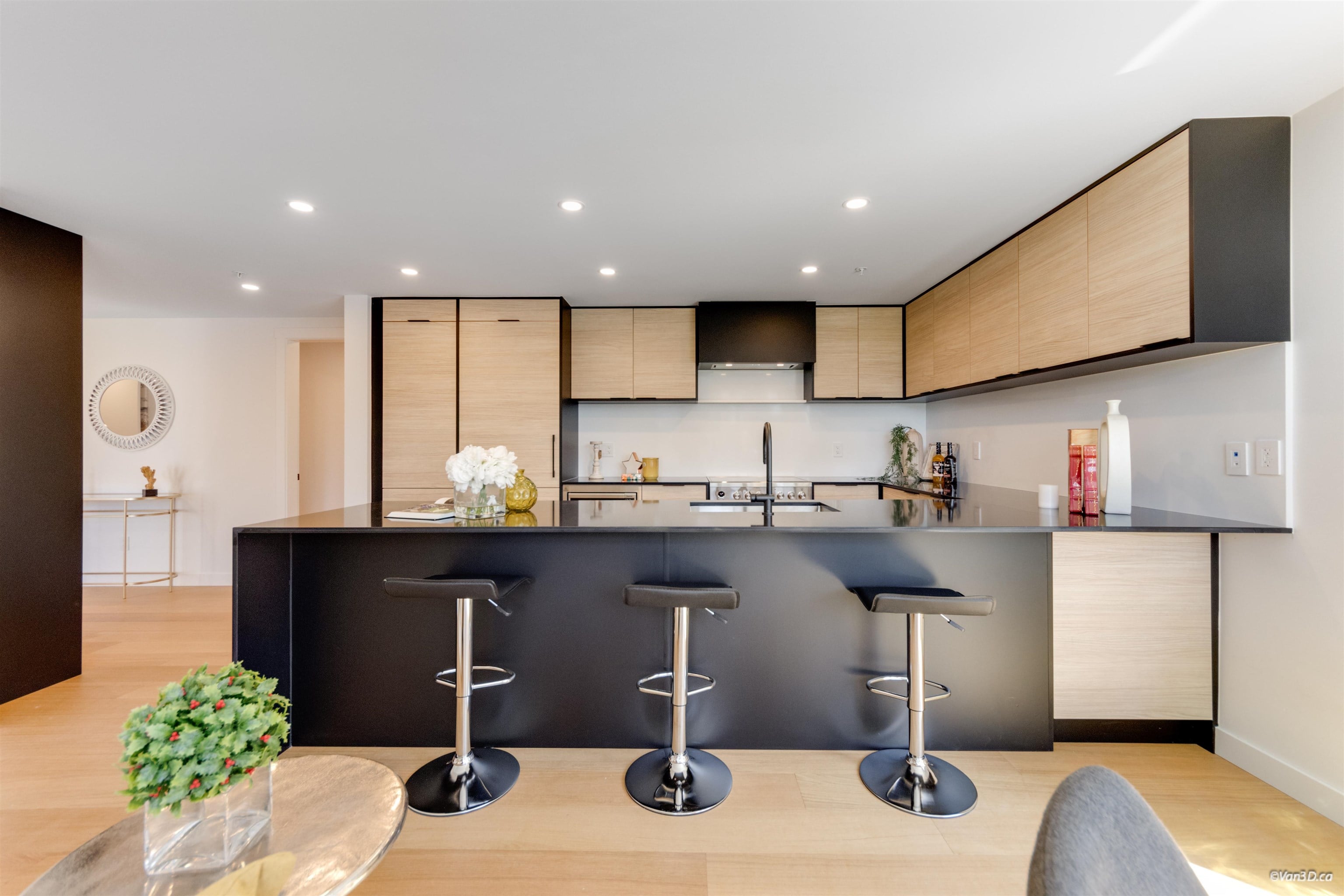Additional image 5 of 302-6485 Manitoba Street, Vancouver, BC, V5Y 0P7