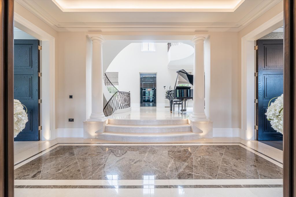 Additional image 5 of 7 bed detached house for saleEast Drive, Wentworth, Virginia Water, Surrey GU25