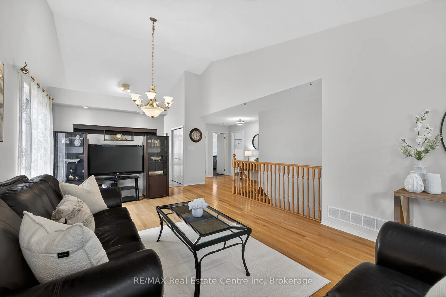 91 Flaherty Drive photo 5