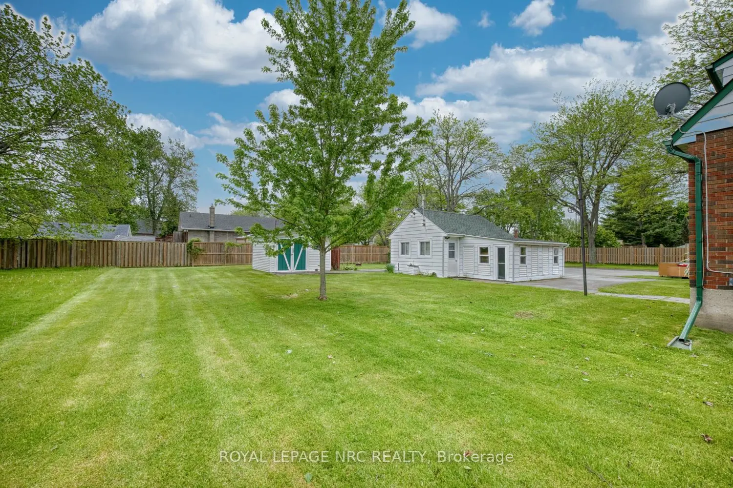 Additional image 17 of 4076 Welland Street