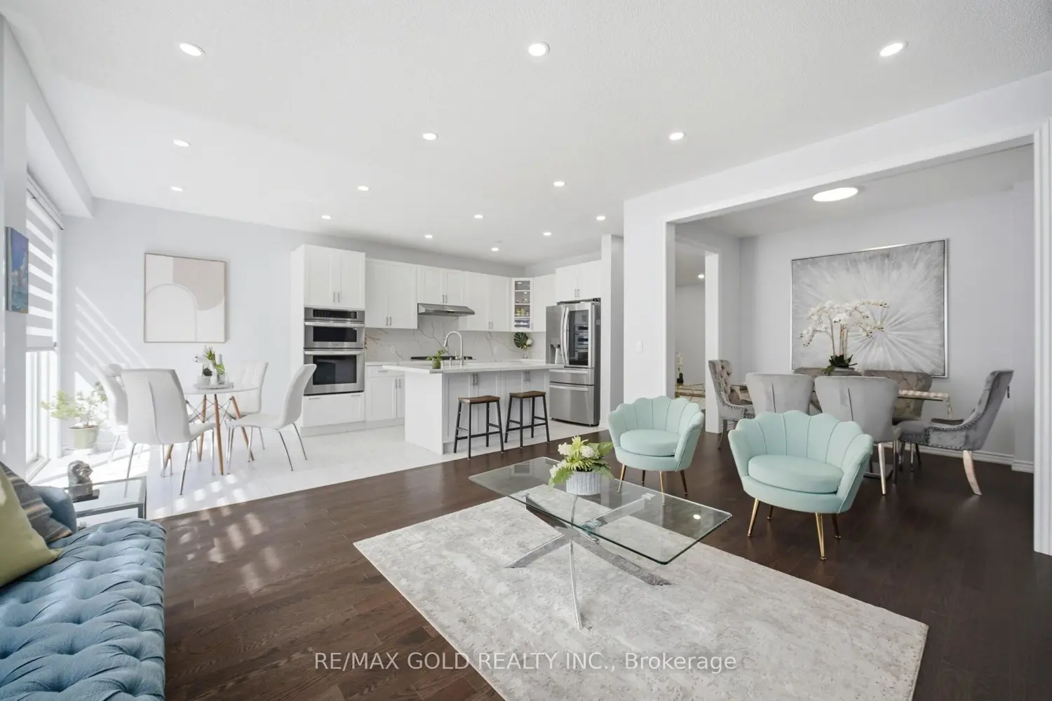 Additional image 9 of 28 Calabria Drive