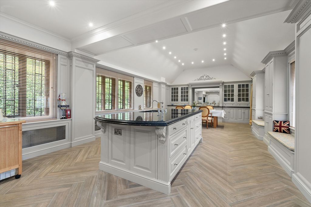 Additional image 7 of 6 bed detached house for saleThe Manor House & Cranford House, Kenilworth Road, Blackdown, Leamington Spa, Warwickshire CV32