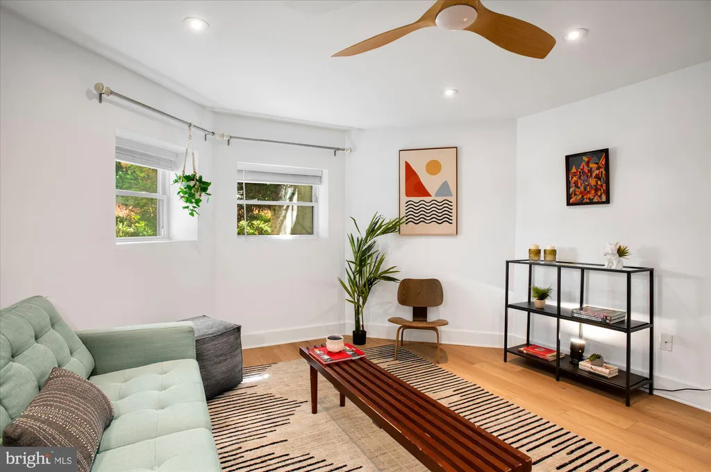 Additional image 9 of 3504 13th Street NW Unit 2, Washington, DC 20010