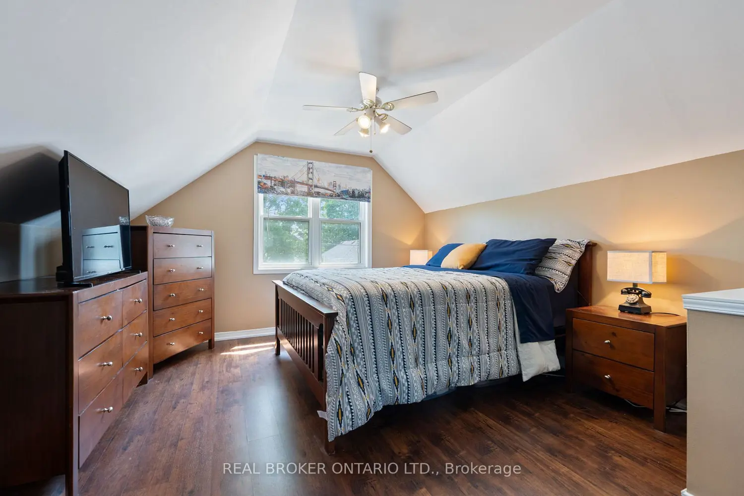 Additional image 10 of 51 Aberdeen Avenue