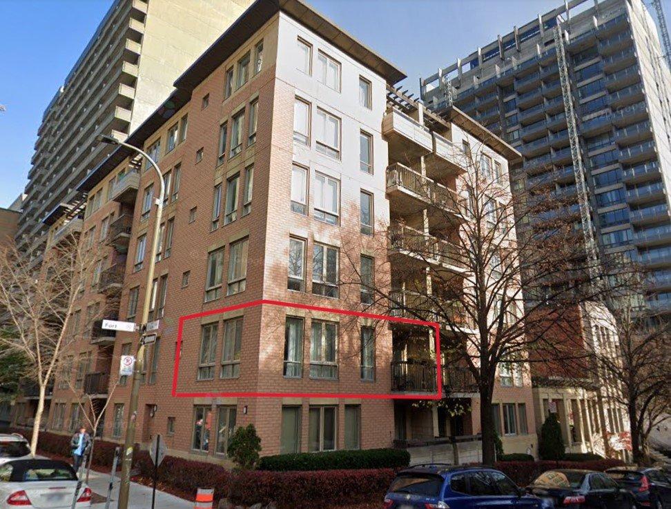2055 Rue du Fort