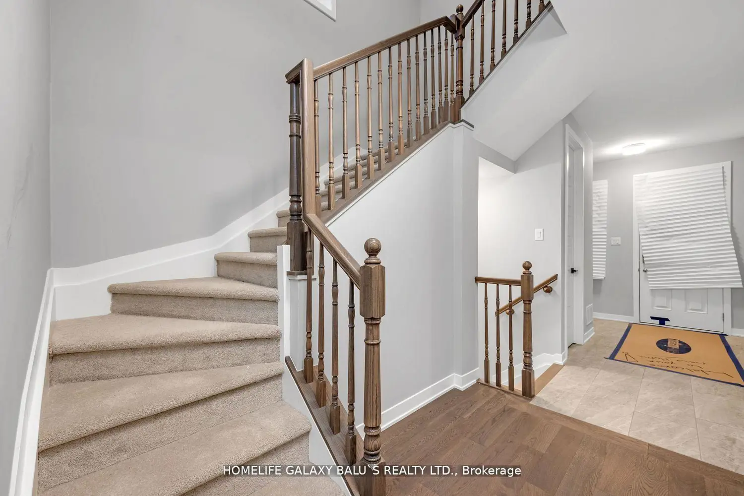 308 Crossway Terrace photo 5