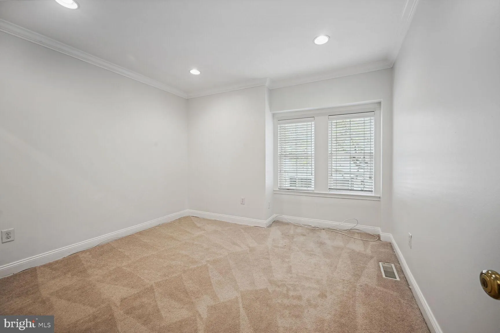 Additional image 25 of 807 25th Street NW, Washington, DC 20037