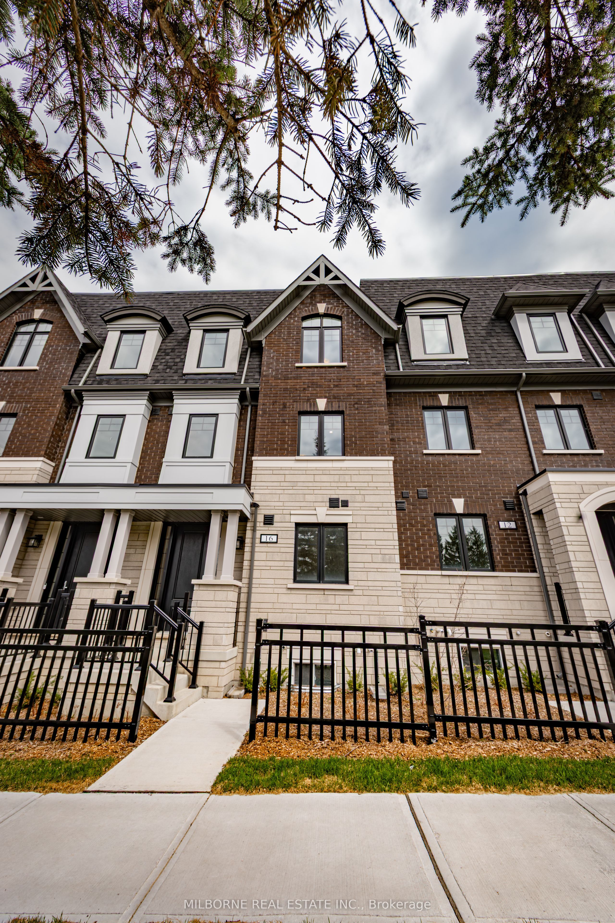 Additional image 2 of 16 Fred Beaton Place, King, ON, L7B 1G2