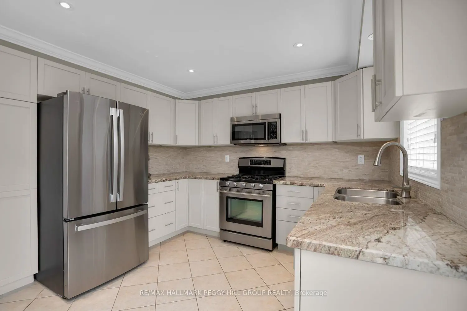 Additional image 6 of 7 Bentley Crescent