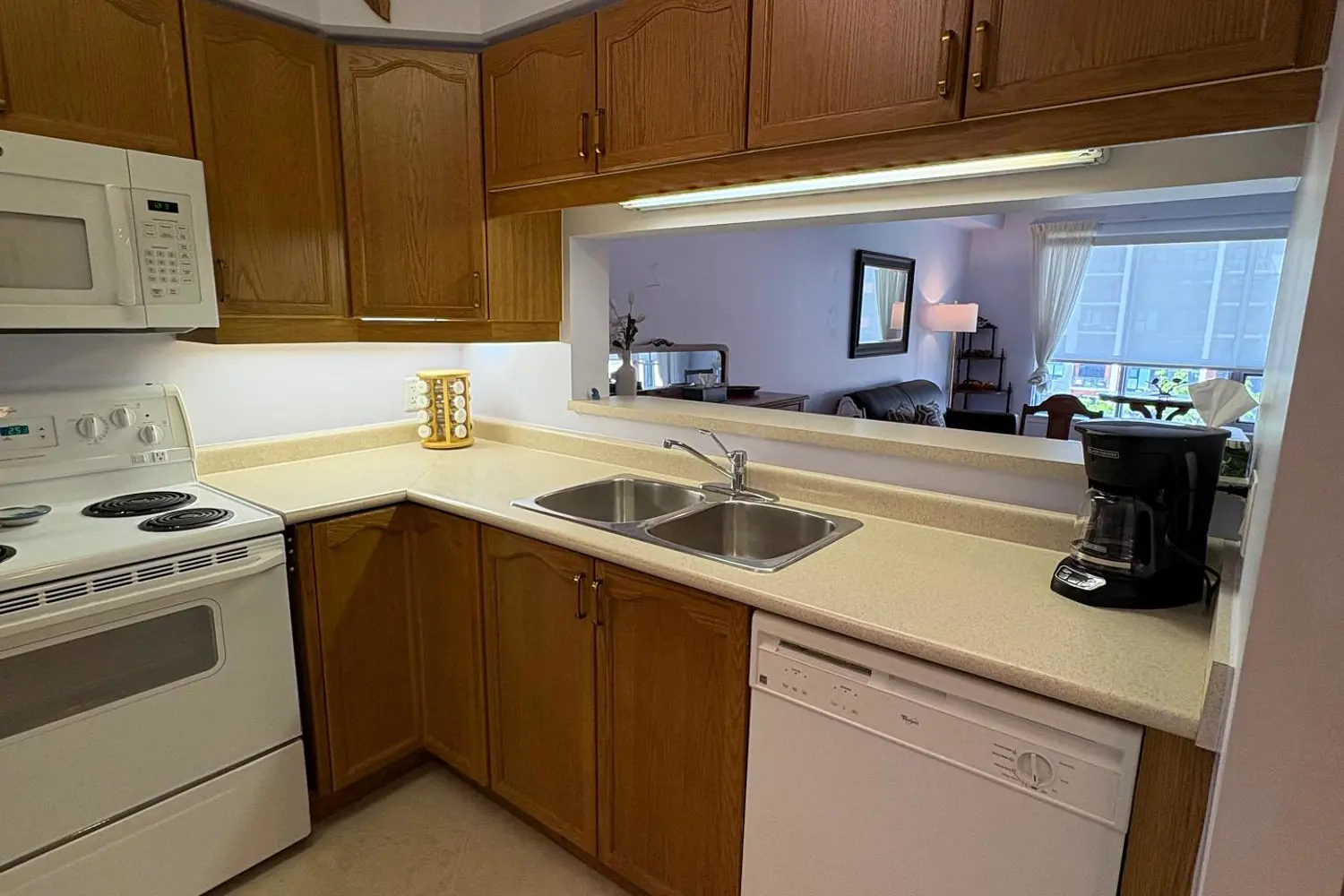 Additional image 16 of 90 Dean Avenue 310